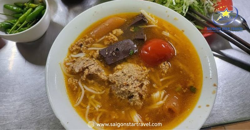 Bún Riêu Đà Lạt - Món Ăn Tinh Hoa Nơi Thành Phố Sương Mù | Saigon Star Travel Bún riêu Đà Lạt để lại những ấn tượng khó phai