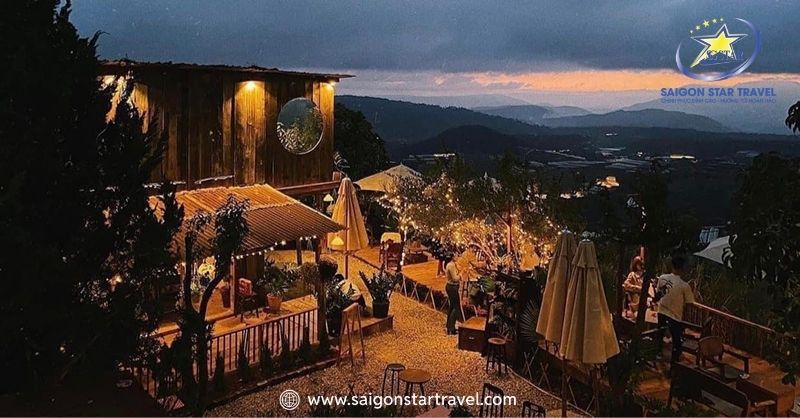 Xóm Lèo Đà Lạt - Địa Điểm Ngắm Hoàng Hôn Cực Chill | Saigon Star Travel Quán cafe Túi mơ to nổi tiếng với giới trẻ
