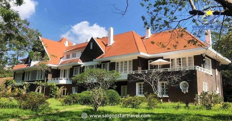 Khách Sạn Công Đoàn Đà Lạt - Nhà Khách Lâu Đời Nhất | Saigon Star Travel Khuôn viên nhà khách công đoàn Đà Lạt