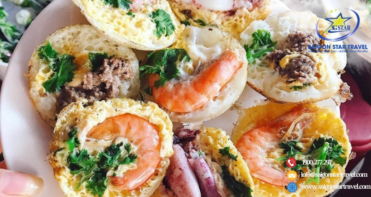 Bánh căn hải sản