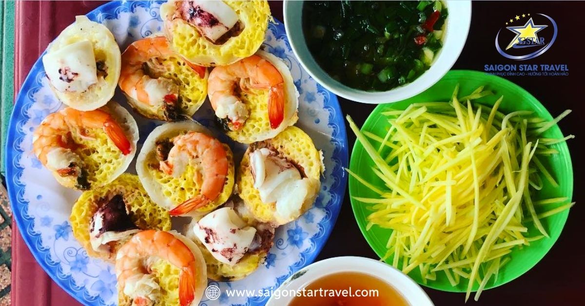 bánh căn nha trang hải sản tươi ngon nước chấm 3 trong 1