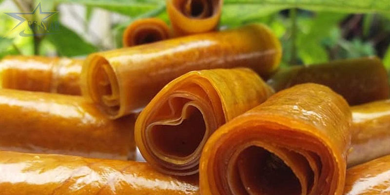 Kinh nghiệm du lịch Nha Trang tự túc ăn thả ga! | Saigon Star Travel Bánh tráng xoài, một món quà thú vị của Nha Trang