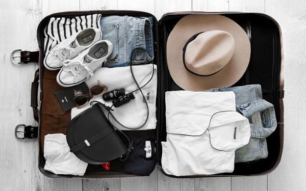 Bật mí bí quyết đi du lịch mặc gì đẹp hút hồn lại hợp trend cho phái đẹp | Saigon Star Travel bat mi bi quyet di du lich mac gi dep hut hon lai hop trend cho phai dep 1