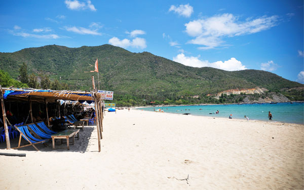 Bật mí những địa điểm nên đến khi đi du lịch Cam Ranh | Saigon Star Travel bat-mi-nhung-dia-diem-nen-den-khi-di-du-lich-cam-ranh-2