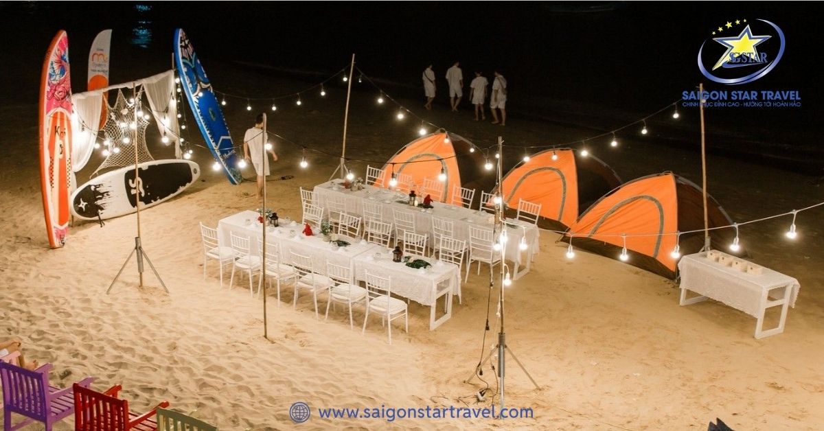 BBQ trên bãi biển tại Thảo Thường Camp vào buổi tối
