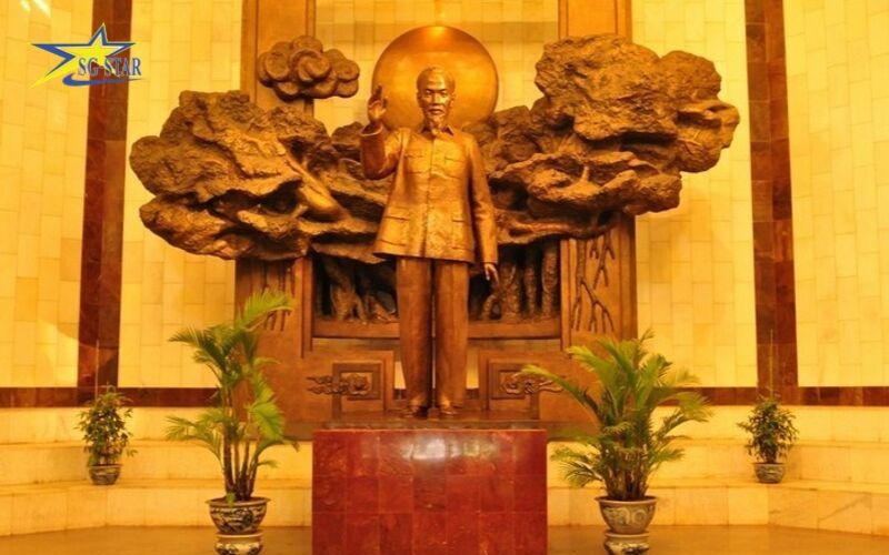 THAM QUAN BẾN NHÀ RỒNG LỊCH SỬ | Saigon Star Travel ben-nha-rong-3