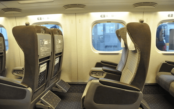 Thông tin hữu ích về tàu cao tốc Shinkasen Nhật Bản | Saigon Star Travel thong-tin-huu-ich-ve-tau-cao-toc-shinkasen-2