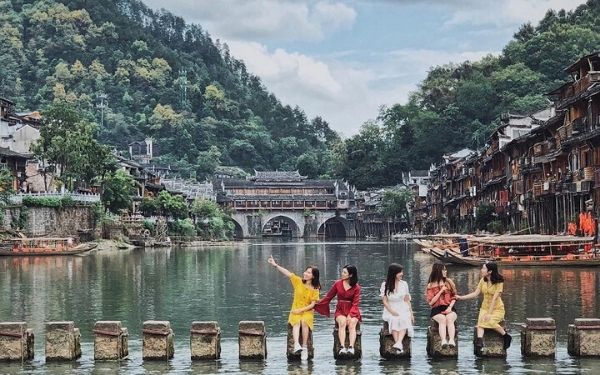 Bí quyết làm thủ tục xin visa đi trung quốc nhanh chóng | Saigon Star Travel bi quyet lam thu tuc xin visa di trung quoc nhanh chong 4