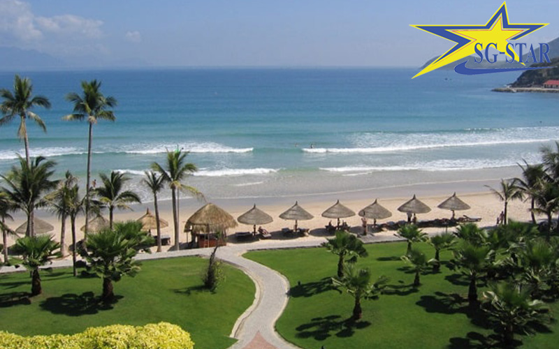 Du lịch biển Ninh Chữ - Thỏa sức đam mê check in phủ phê | Saigon Star Travel Biển Ninh Chữ bình yên và thơ mộng được nhiều khách du lịch lựa chọn.