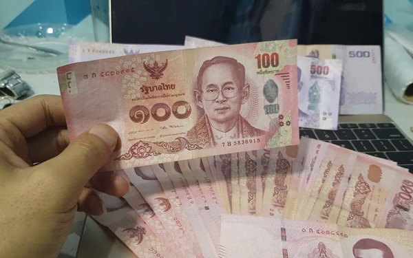 Đổi một khoản tiền vừa đủ để chi tiêu khi mua sắm tại Big C
