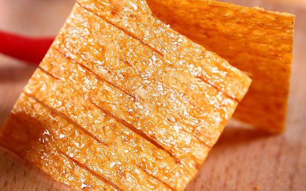 Bỏ túi 5 đồ ăn vặt đóng gói Thái Lan mua về làm quà | Saigon Star Travel Độ cay của khô mực Bento sẽ tương ứng với màu sắc trên bao bì