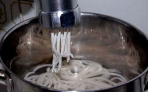 cach nau banh canh ca loc mien tay chi tiet va day du nhat 5