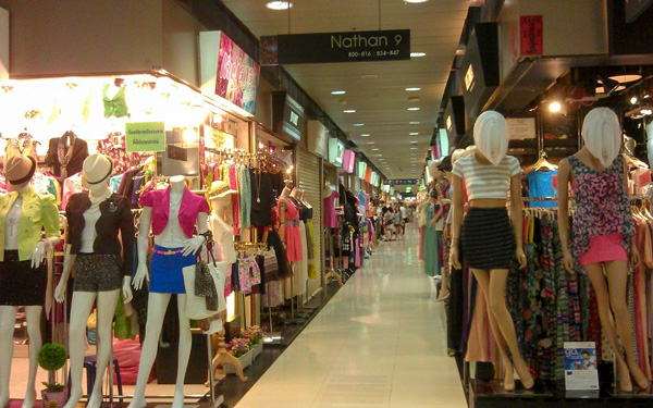 Cẩm nang mua sắm tại trung tâm thương mại Platinum Bangkok | Saigon Star Travel Rất nhiều ý kiến hài lòng của khách hàng về chất lượng sản phẩm tại Platinum