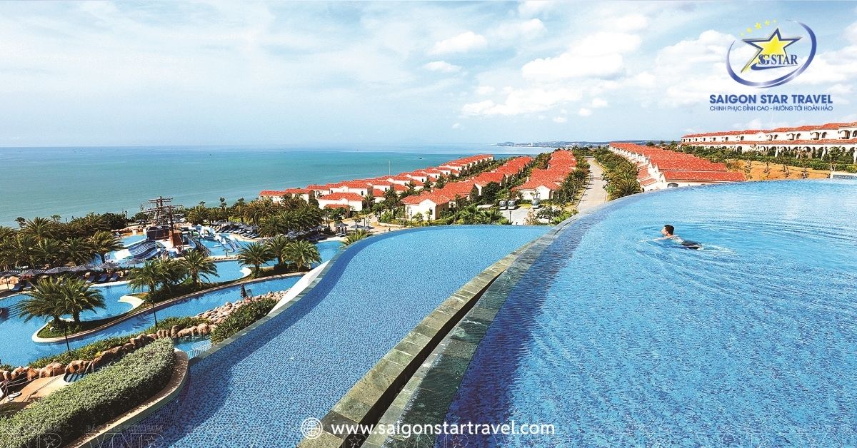 Hồ bơi 3 tầng tại resort Centara Mirage Resort Mũi Né