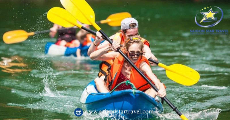 Khám Phá Du Lịch Phú Quốc Tháng 7: Những Điều Cần Biết | Saigon Star Travel cheo-thuyen-kayak