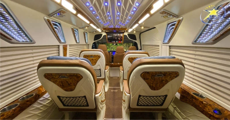 Cho Thuê Xe Limousine 9 Chỗ Tại TpHCM | Saigon Star Travel Cho Thuê Xe Limousine 9 Chỗ Tại TpHCM -