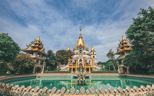 Chùa Thái Lan - Ghé thăm chốn linh thiêng ở TPHCM | Saigon Star Travel chua-thai-lan-ghe-tham-chon-linh-thieng-o-tphcm-1