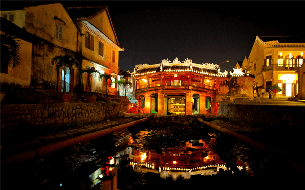 Phố cổ Hội An về đêm có gì đẹp? | Saigon Star Travel pho-co-hoi-an-ve-dem-co-gi-dep-4