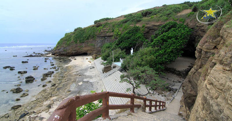 Tour Lý Sơn 2 Ngày 1 Đêm - Khám phá Cù Lao Ré | Saigon Star Travel Khám phá chùa Hang - Tour du lịch đảo Lý Sơn 2n1đ