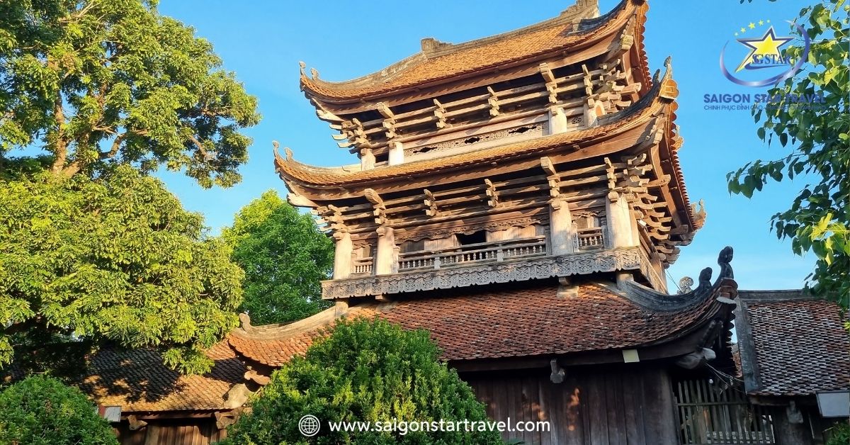 Gác chuông 3 tầng của chùa Keo Thái Bình