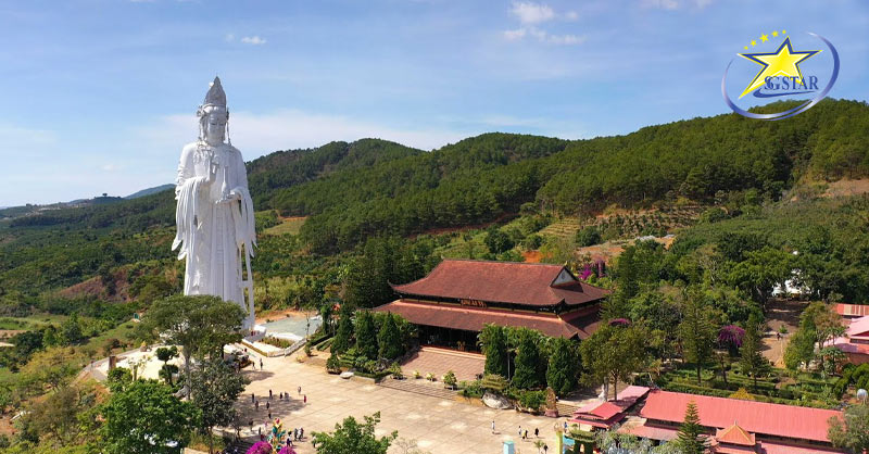 Tất tần tật về kinh nghiệm du lịch Tết Đà Lạt 2025 | Saigon Star Travel chua linh an tu