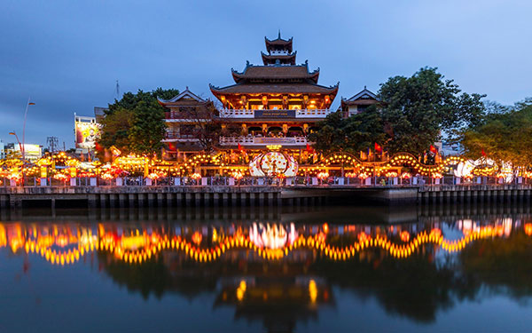 Chùa Pháp Hoa - Điểm tâm linh giữa lòng Sài Gòn | Saigon Star Travel chua-phap-hoa-diem-tam-linh-giua-long-sai-gon-5