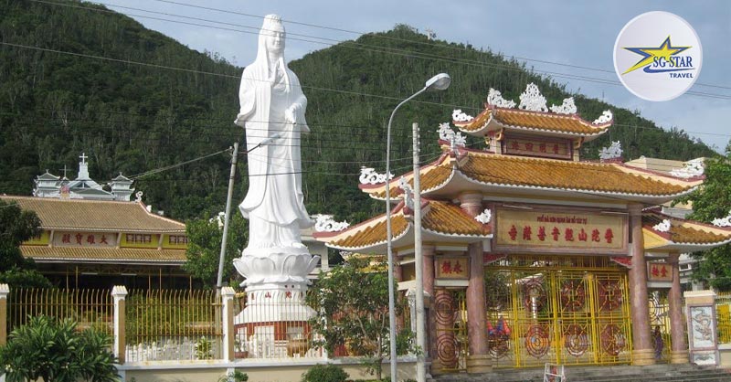 30/4 Ở Vũng Tàu Có Gì Vui? Nên Đi Chơi Ở Đâu Vũng Tàu? | Saigon Star Travel Chùa quan thế âm bồ tát tại Vũng Tàu