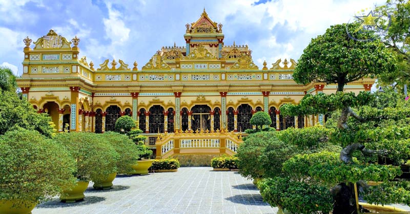 Một ngày viếng thăm Chùa Vĩnh Tràng Tiền Giang | Saigon Star Travel Nét cổ kính Á- Âu của chùa Vĩnh Tràng