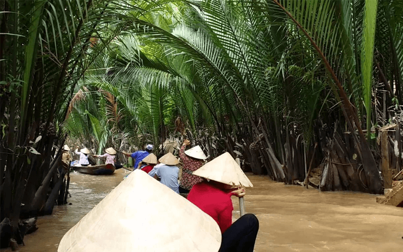 con-thoi-son-con-lan-trai-nghiem-du-lich-miet-vuon-1