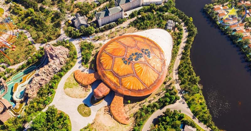 VinWonders Phú Quốc - Điểm Đến Giải Trí Hấp Dẫn Không Thể Bỏ Qua Tại Phú Quốc | Saigon Star Travel Cung điện Hải Vương Phú Quốc nhìn từ trên cao