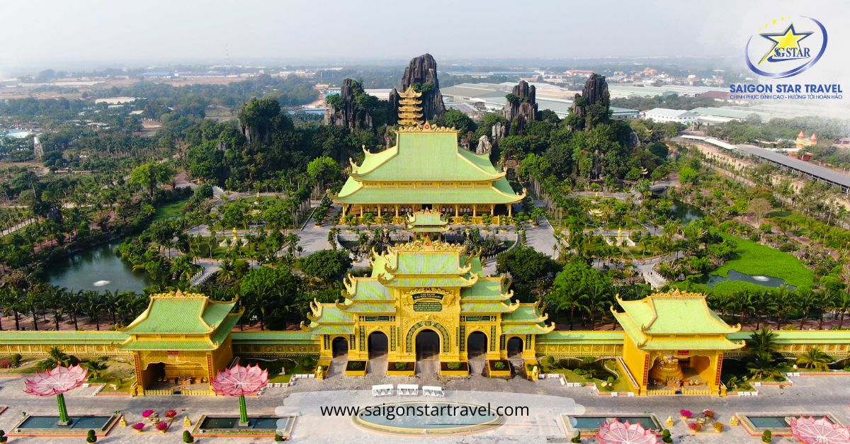 Đại Nam Văn Hiến - Tour Sài Gòn Đại Nam Mũi Né Vũng Tàu 5 ngày 4 đêm