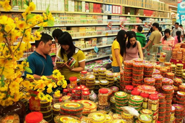 Mua sắm dịp Tết 2025 tiết kiệm cho gia đình khi đi du lịch | Saigon Star Travel Mua sắm dịp Tết