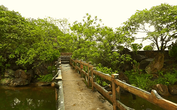 Đến với du lịch Hồ Quan Sơn Mỹ Đức khám phá nét đẹp hoang sơ | Saigon Star Travel den-voi-du-lich-ho-quan-son-my-duc-kham-pha-net-dep-hoang-so-8