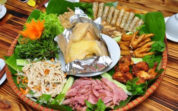 dia diem du lich gan ha noi bang xe may danh cho ban 6