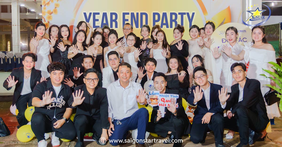 Year End Party là dịp để tổng kết và tri ân sau một năm hoạt động