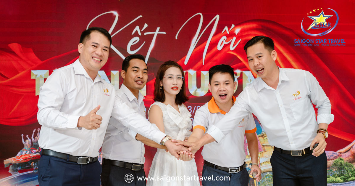 Tạo sự gắn kết cho đội ngũ thông qua bữa tiệc Year End Party