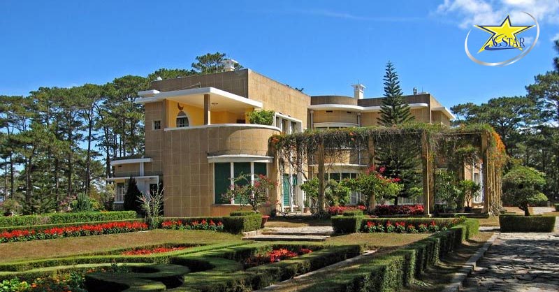 Khám phá Kombi Land Đà Lạt - Nơi sống ảo độc đáo giữa lòng thành phố | Saigon Star Travel Dinh II Bảo Đại Đà Lạt