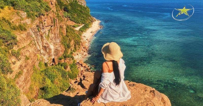 Tour Lý Sơn 2 Ngày 1 Đêm - Khám phá Cù Lao Ré | Saigon Star Travel Check-in đỉnh Thới Lới