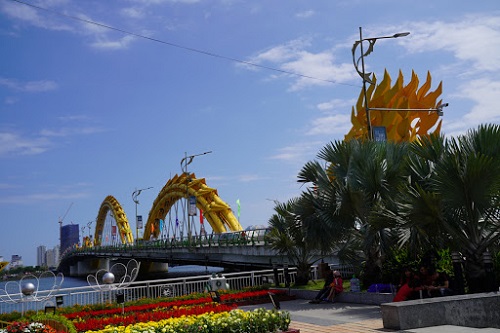 doi-net-gioi-thieu-ve-cau-rong-da-nang-1