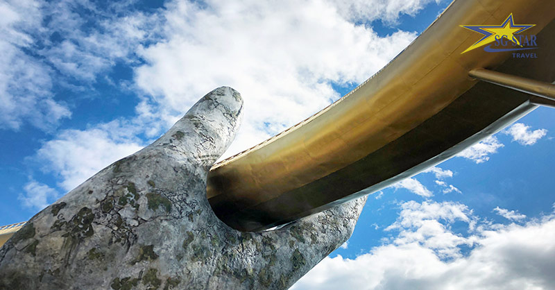 Đôi nét giới thiệu về Cầu Vàng Đà Nẵng Bà Nà Hill | Saigon Star Travel Hình ảnh bàn tay đầy độc đáo ở Cầu Vàng