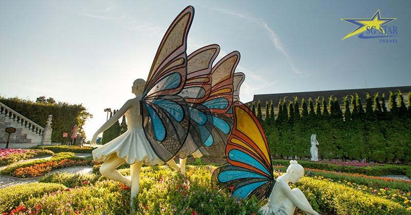 Chụp hình ở vườn hoa Le Jardin d'Amour
