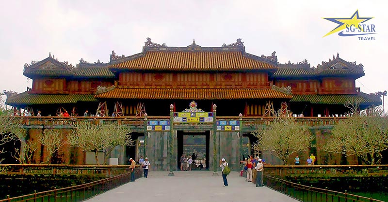 Đôi nét giới thiệu về Kinh thành Huế | Saigon Star Travel Ngọ Môn- nơi đón tiếp vua và các sứ thần