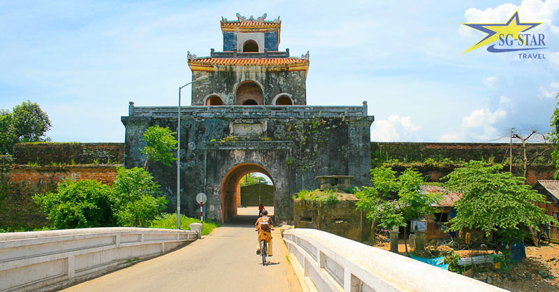 Đôi nét giới thiệu về Kinh thành Huế | Saigon Star Travel Cửa chính Bắc- kinh thành huế