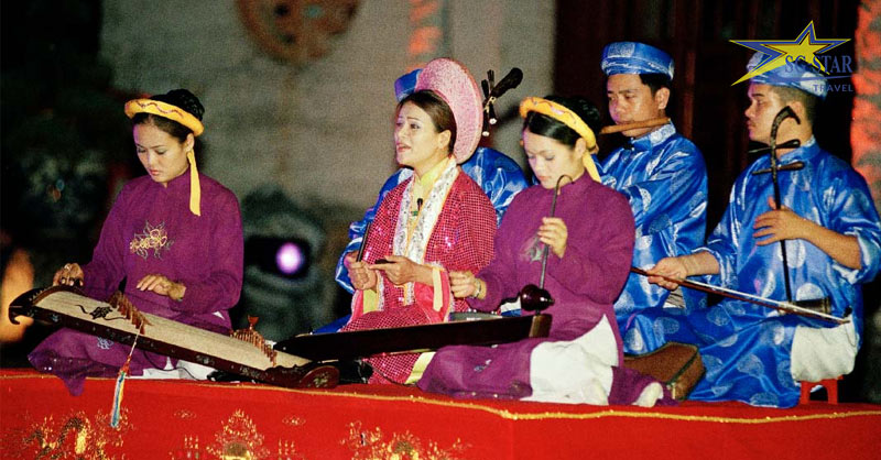 Đôi Nét Giới Thiệu Về Sông Hương | Saigon Star Travel Thưởng thức giọng ca ngọt ngào trên sông Hương xứ Huế