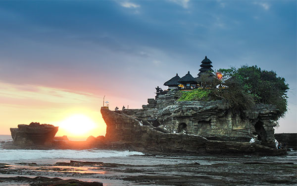 du-lich-bali-indonesia-hon-dao-thien-duong-4