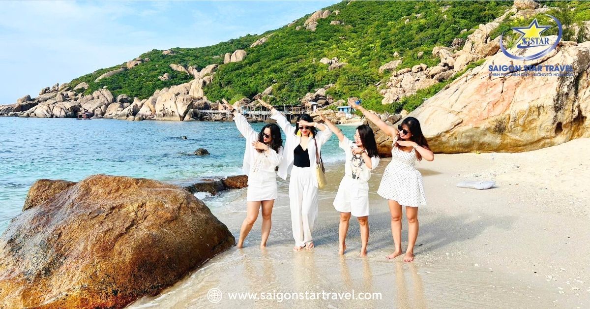 Check-in Bãi Nồm Bình Ba