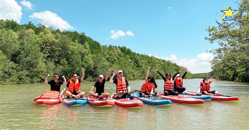 Trải nghiệm chèo thuyền Kayak