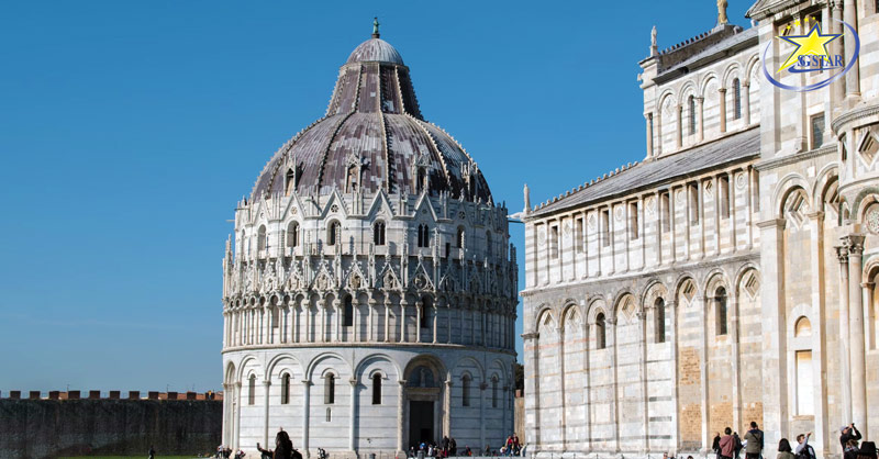 Du lịch Châu Âu 11 Ngày 10 Đêm | Tour Pháp - Thuỵ Sỹ - Ý - Vatican | Saigon Star Travel Toà nhà Giáo hội Thánh Giovanni nhìn từ Tháp Nghiêng Pisa
