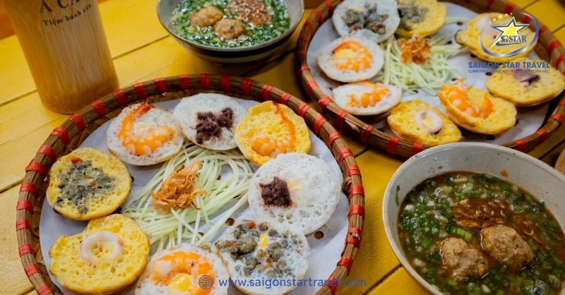 TOP 11 Bánh Căn Đà Lạt Ngon Nhức Nách Nên Thử 1 Lần | Saigon Star Travel Cách Ăn Bánh Căn Đà Lạt Đúng Chuẩn