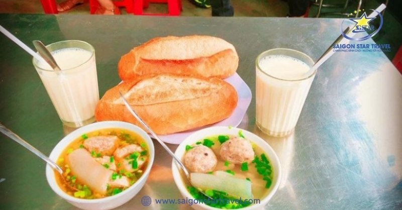 Bánh Mì Xíu Mại Đà Lạt - Hương Vị Tuyệt Vời Không Thể Bỏ Lỡ | Saigon Star Travel Vài câu hỏi hay về bánh mì xíu mại Đà Lạt